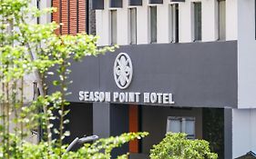 Season Point Hotel